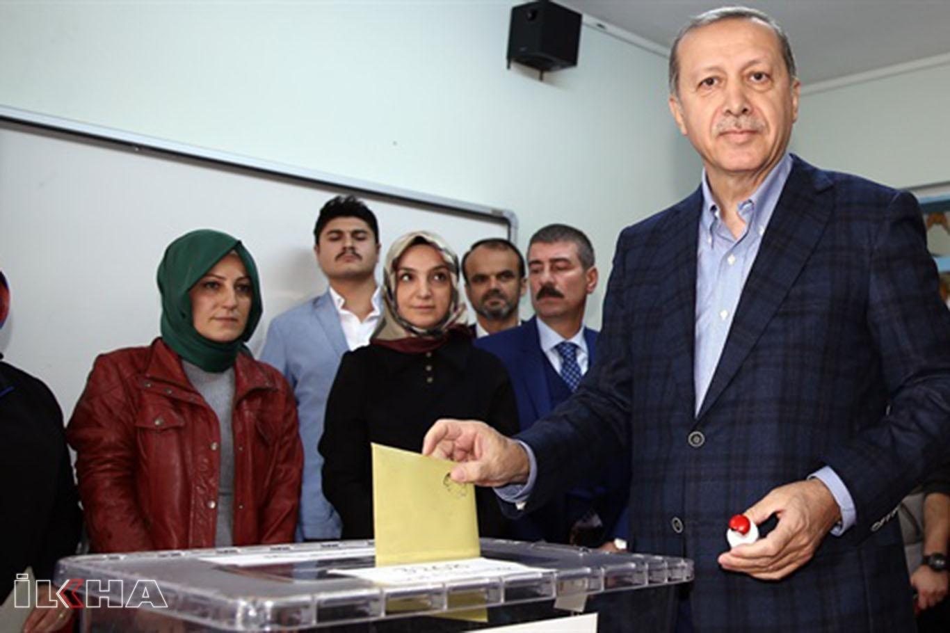 President Erdoğan casts vote in Istanbul